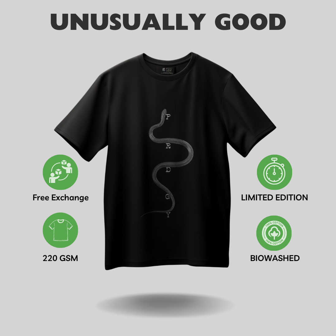 PRDGY Essential Snake Oversized T-Shirt